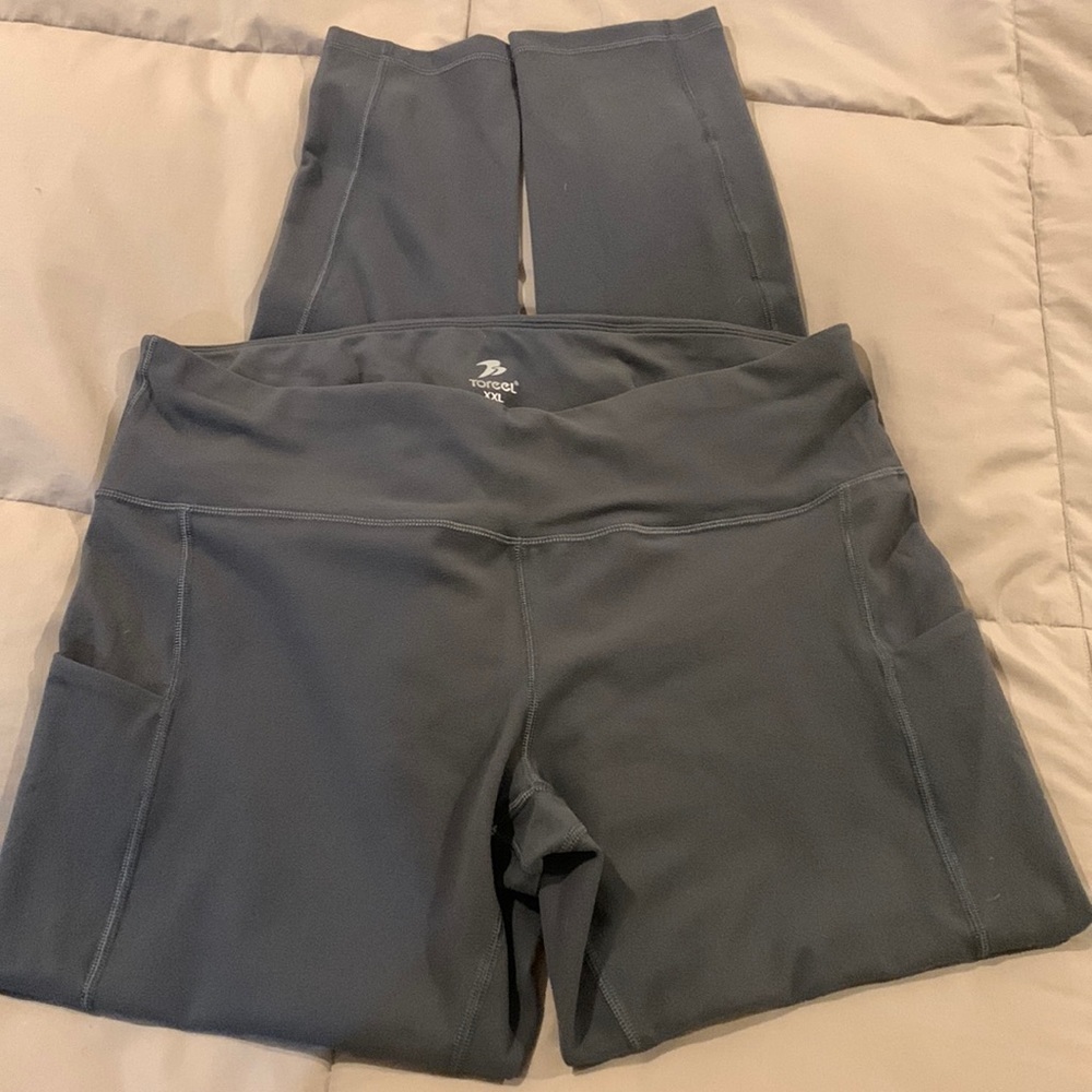 Womens Heavier Feel Basic Gray Legging. Toreel Brand Size XXL. Hip&Waist Pockets